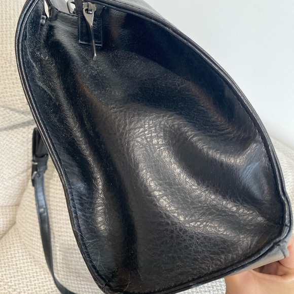 Matt & Nat Purse. Slightly Used - Picture 4 of 6